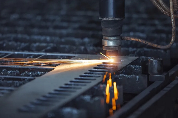 鋼材切割的優(yōu)缺點 鋼材切割的優(yōu)缺點