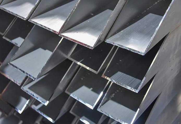 鋼材的除銹方法和預防養護